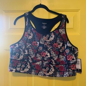 Torrid sports bra never worn
